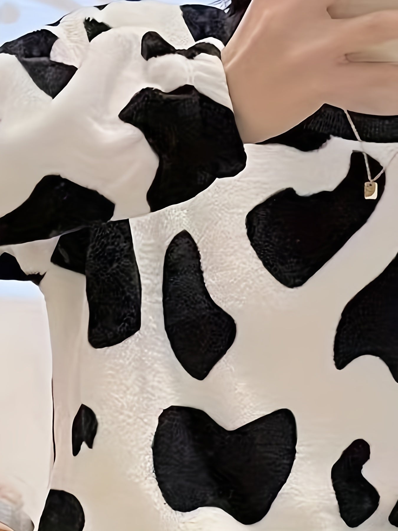 Teen's Cozy Cow Print Pajama Set - Cute Winter Long Sleeve Crew Neck Sleepwear, Hand Washable