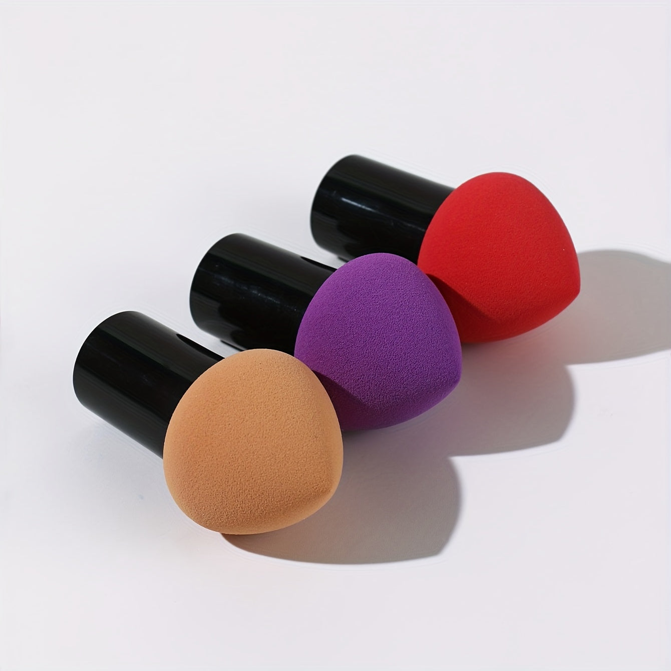 Mushroom Makeup Sponge Cosmetic Blender Puff Latex Free Face Sponge Beauty Puff Makeup Brush Sponge With Handle Case For Concealer BB Cream Foundation Makeup Tools