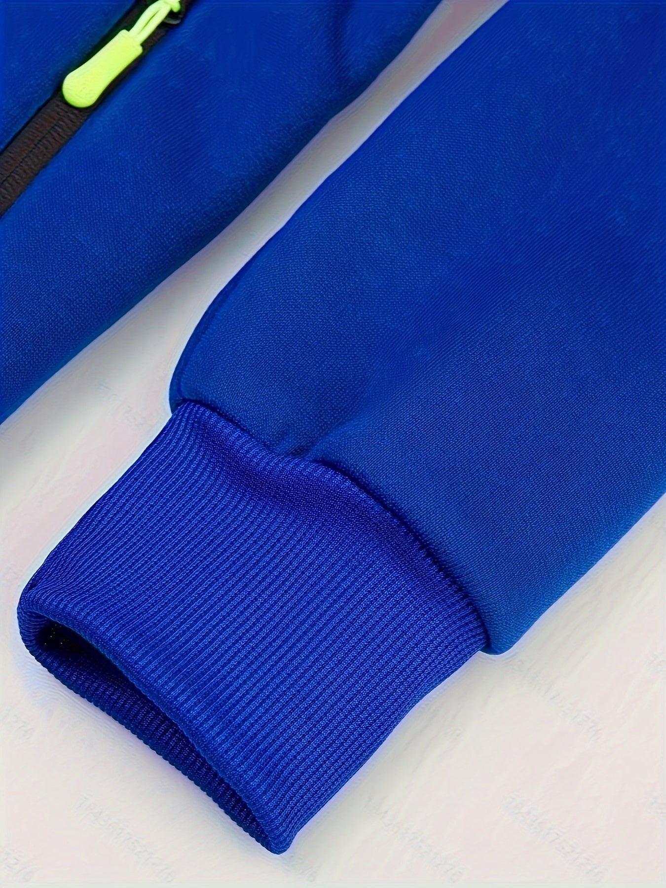 Mens Essential Zip-Up Hoodie - Long Sleeve, Lightweight, Gym-Ready Jacket for Spring & Fall