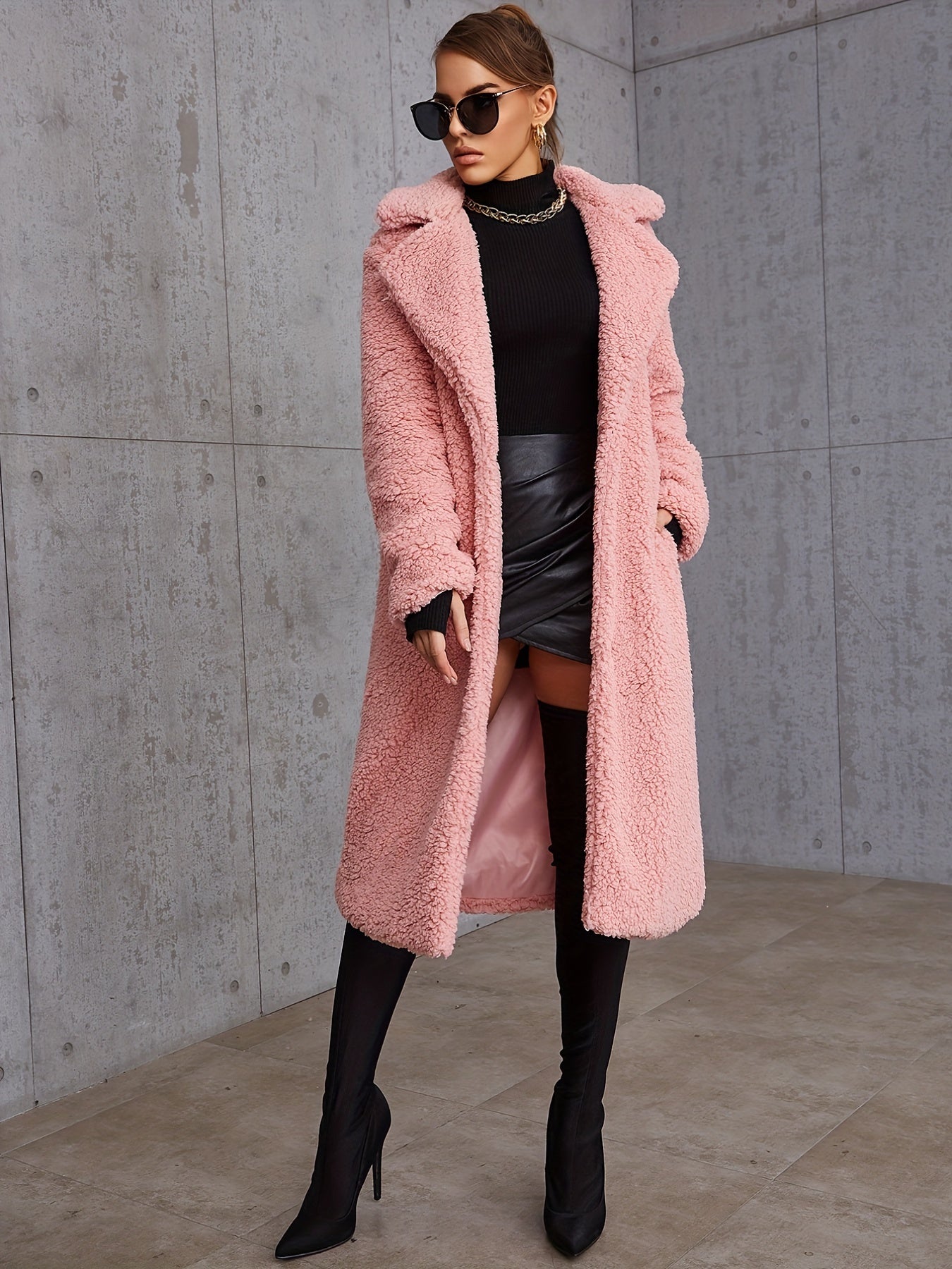 Women's Plush Winter Coat with Elegant Lapel Neck and Long Sleeves