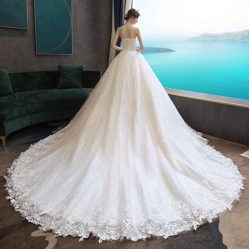 Strapless Wedding Gown With Train Shiny Wedding Party Ball Gown Luxury Lace Robe De Mariee Customized Plus Size