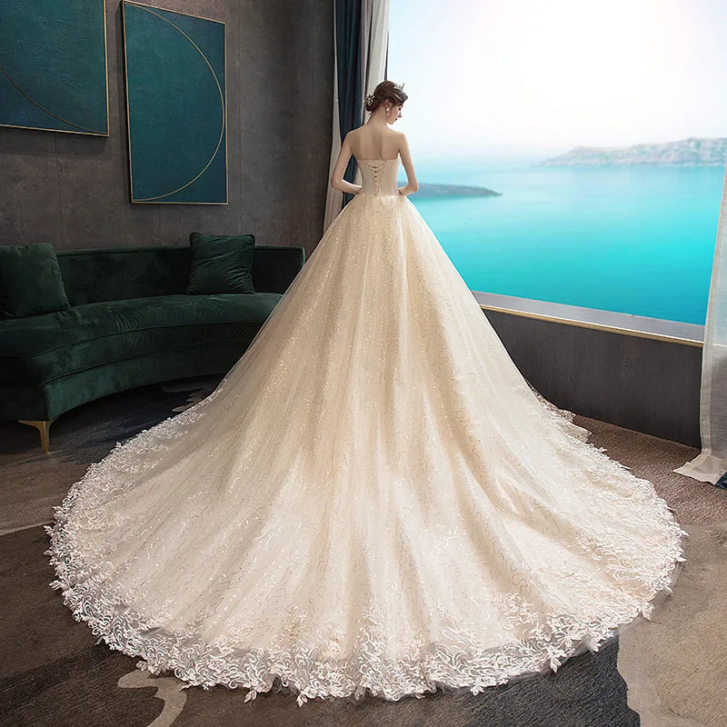 Strapless Wedding Gown With Train Shiny Wedding Party Ball Gown Luxury Lace Robe De Mariee Customized Plus Size