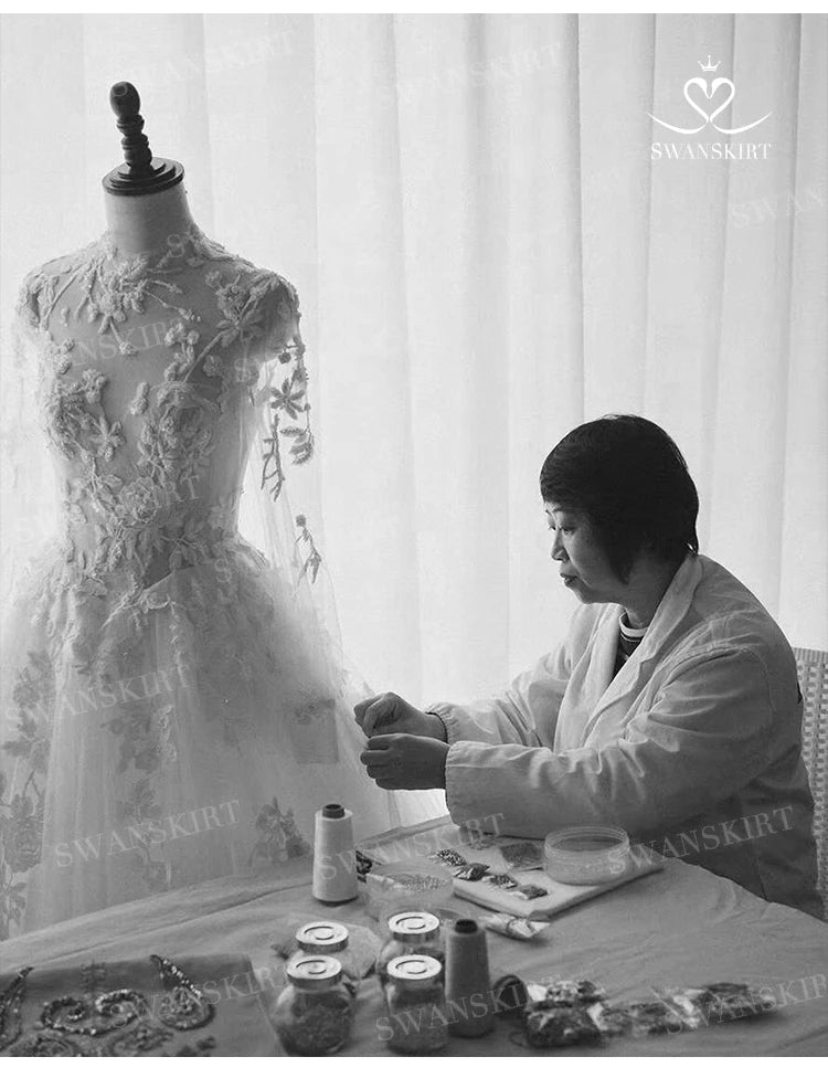 Shiny Sleeveless Wedding Dress 2025 Appliques Backless A-Line Princess Bride Gown SwanSarah P272 customized Vestido De Novia