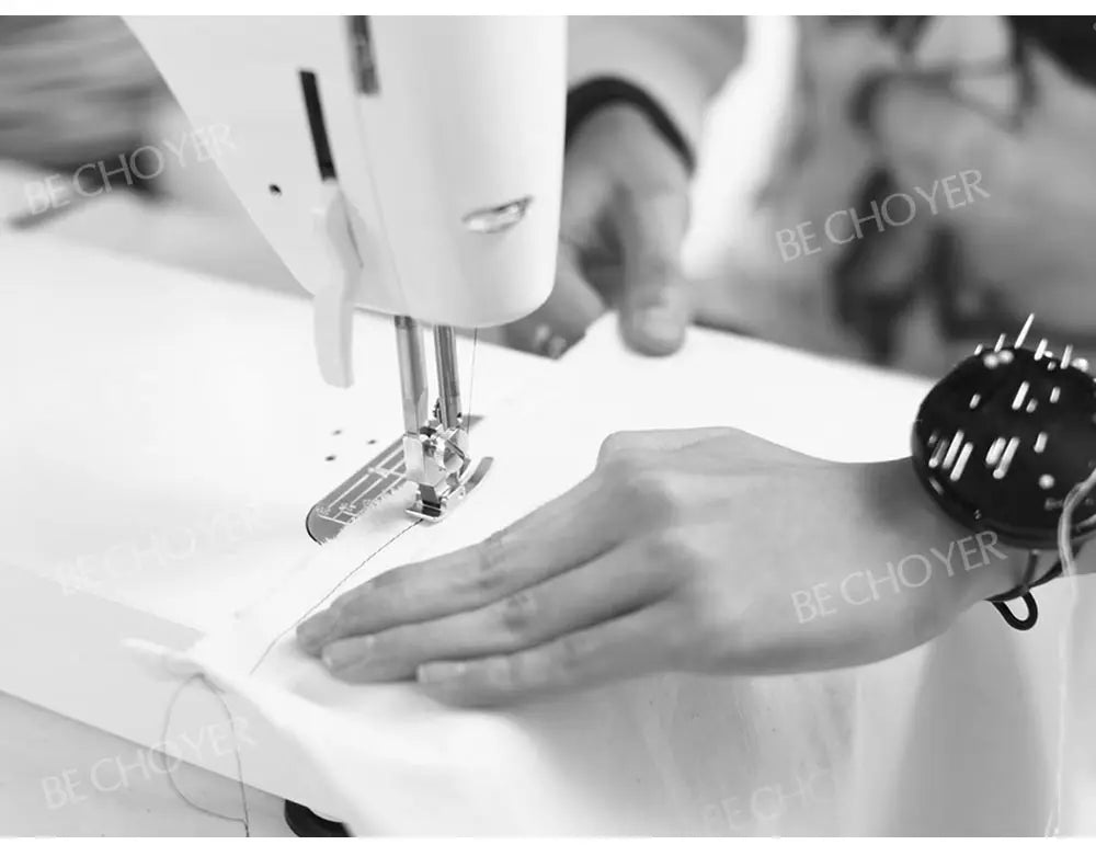 Wedding Dress Shiny Sleeveless A-Line Beach Beaded 2025 Boho Party Bride Gown Princess BECHOYER PT02 customized Vestido De Noiva