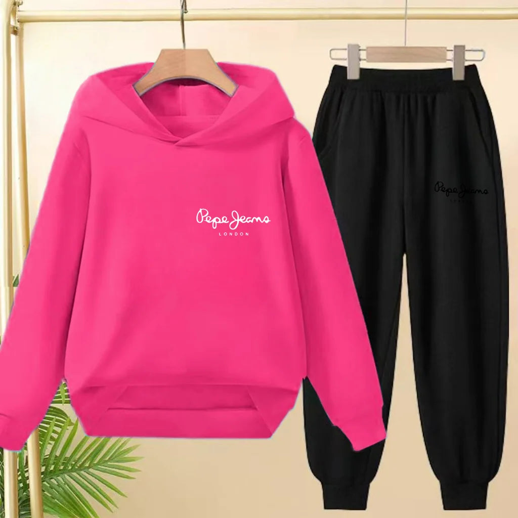 Children's Sportswear Sets: Loose Hooded Sweatshirts and Trousers for Children Aged 3 to 13. Gifts for Boys and Girls