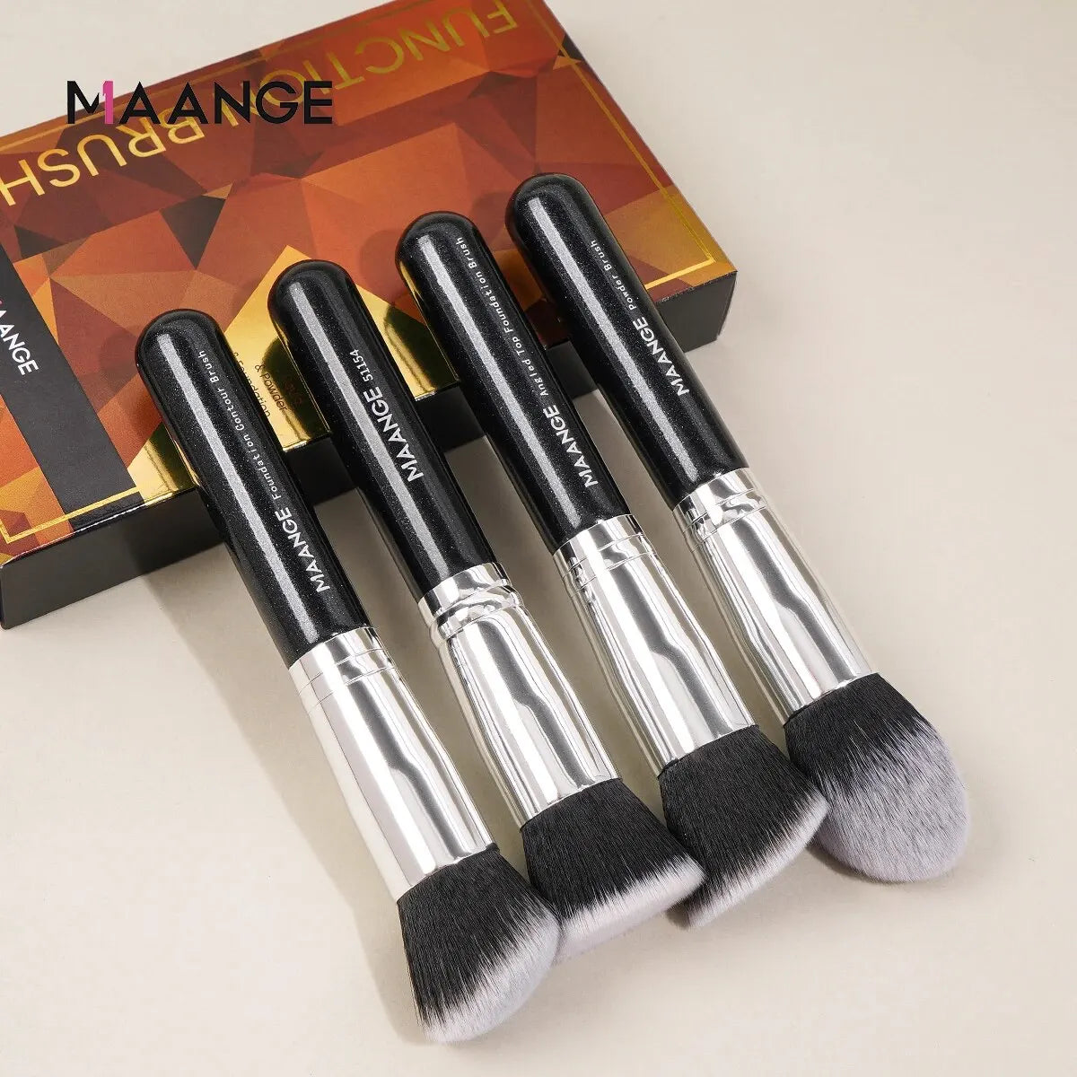 MAANGE 4Pcs Makeup Brushes with Case Foundation Concealer Powder Makeup Brush Soft Dense Bristles Big Cosmetic Brushes Beauty
