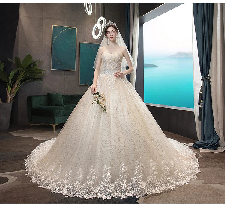 Strapless Wedding Gown With Train Shiny Wedding Party Ball Gown Luxury Lace Robe De Mariee Customized Plus Size