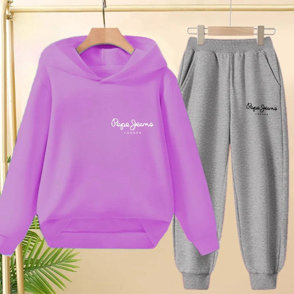 Children's Sportswear Sets: Loose Hooded Sweatshirts and Trousers for Children Aged 3 to 13. Gifts for Boys and Girls