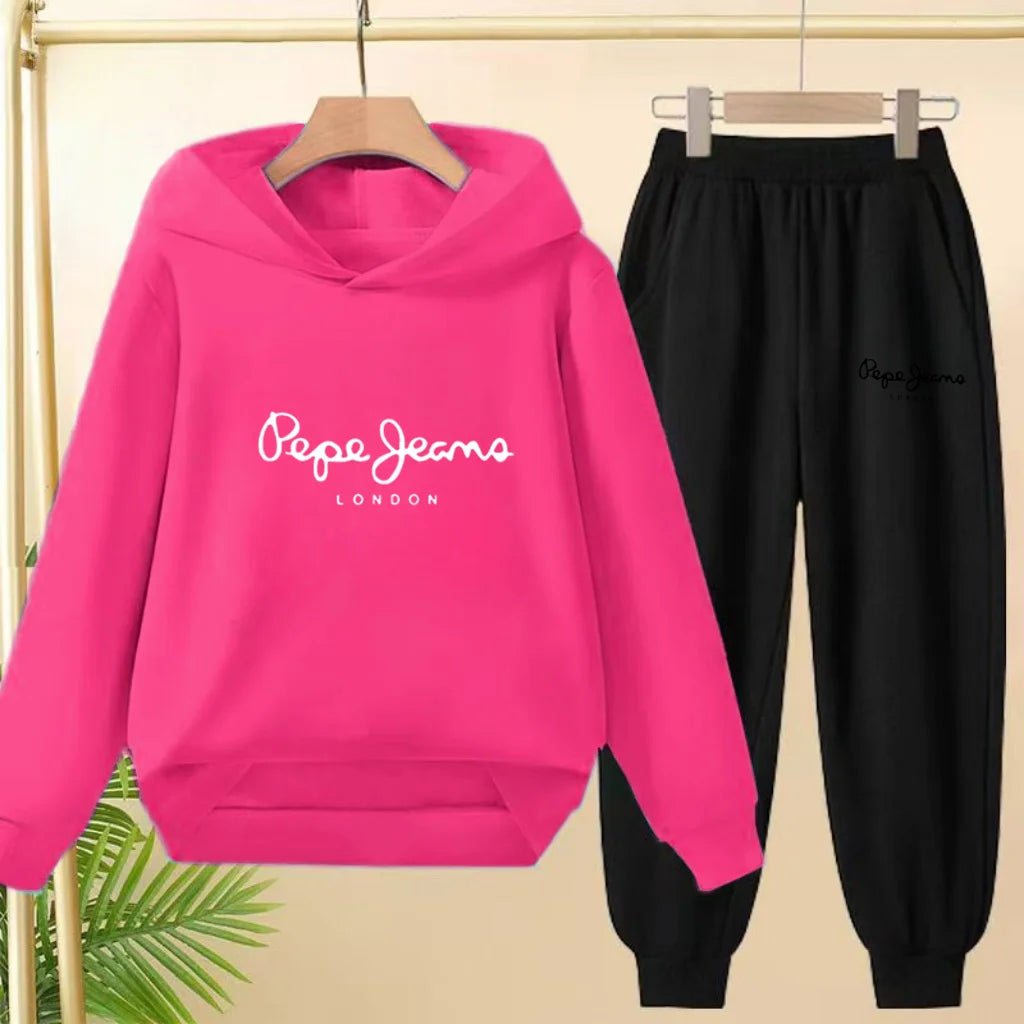 Children's Sportswear Sets: Loose Hooded Sweatshirts and Trousers for Children Aged 3 to 13. Gifts for Boys and Girls