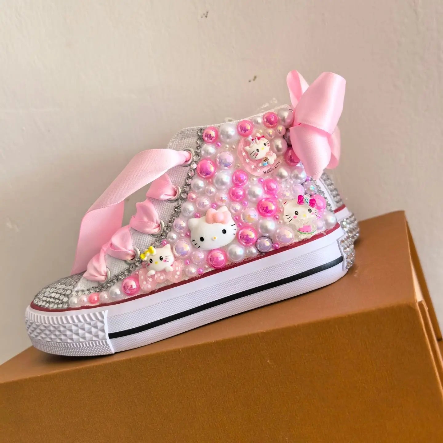 Handmade Rhinestones Bling Girls Womens Kids And Mother Candy Canvas Shoes Pearls Sneakers For Girl Birthday Party Wedding
