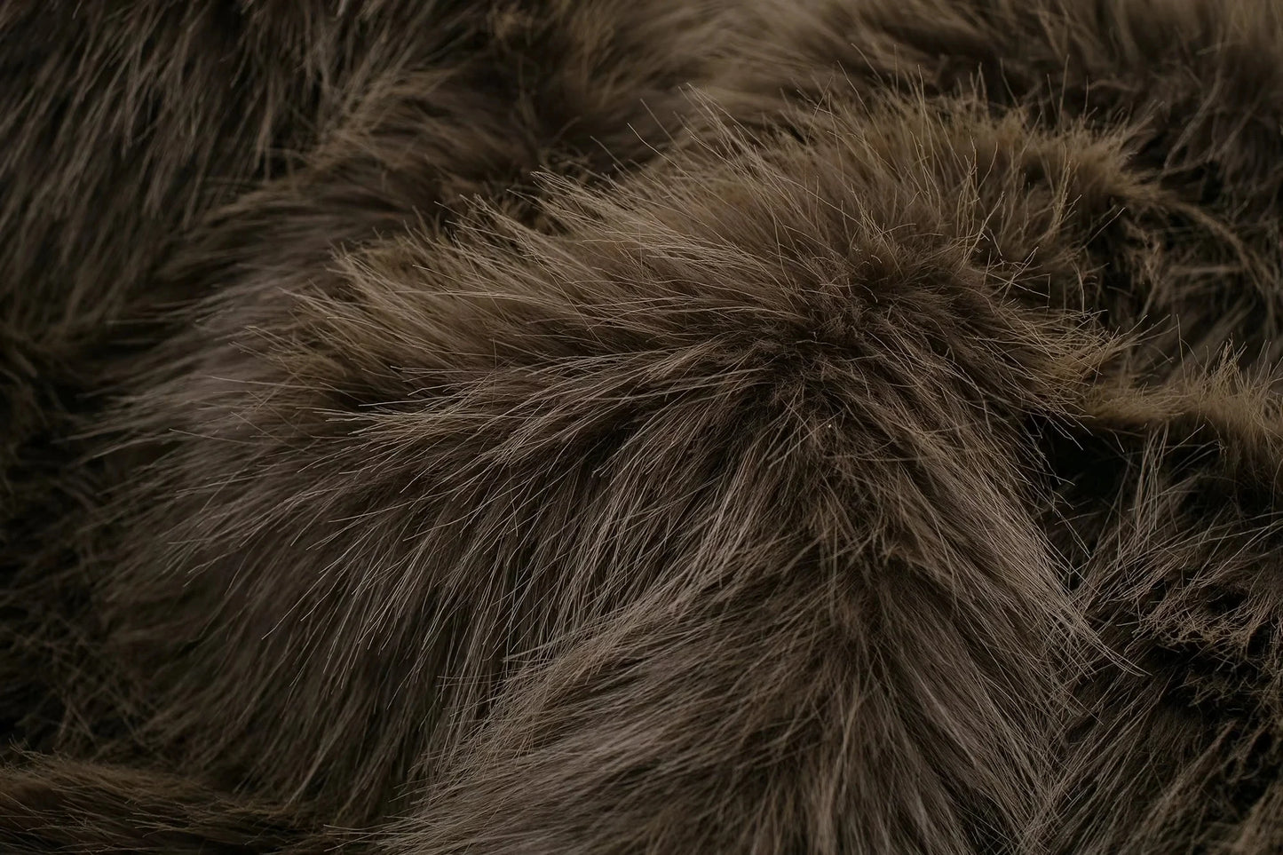 HH 2025 Winter Coats For Women Fashion New Faux Fur Long Sleeves Loose Coat Female Versatile High Street Women's Cardigan