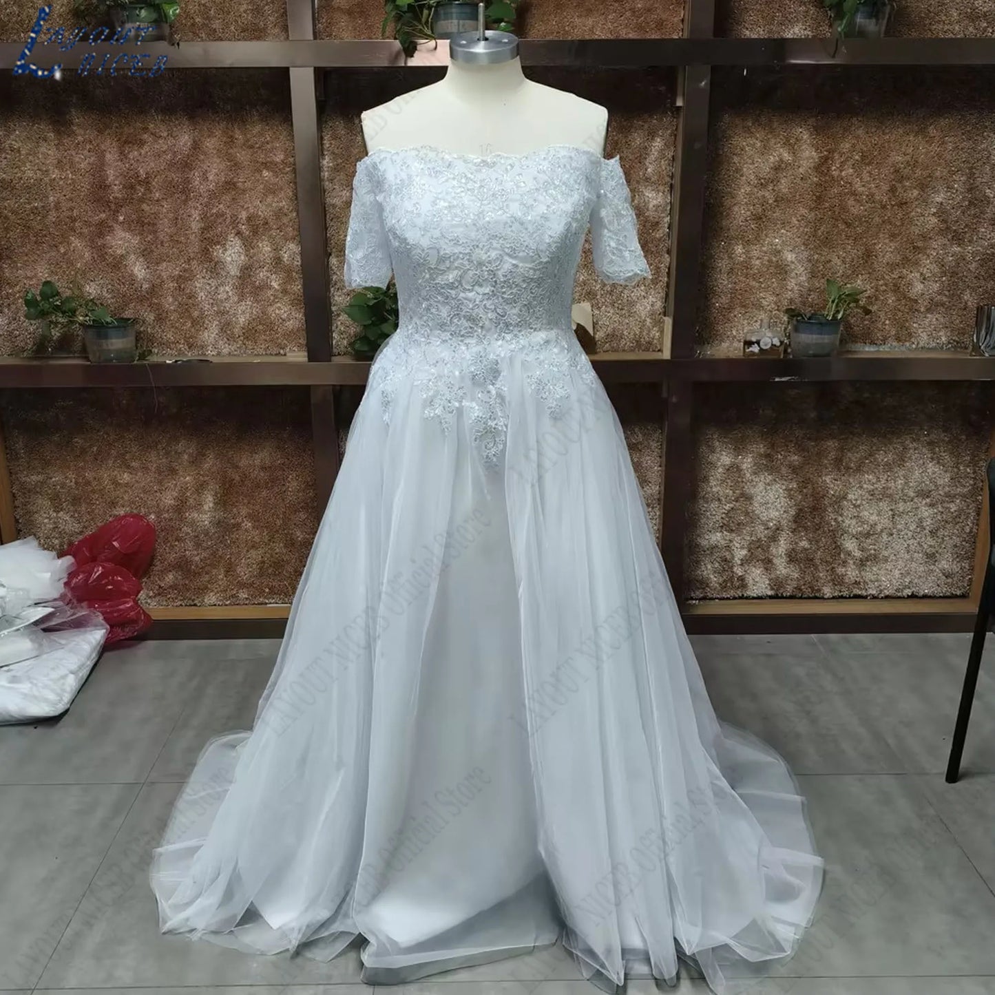 LAYOUT NICEB Elegant Boho Wedding Dresses For Woman Short Sleeves Off Shoulder Lace Applique Bride Gowns Boat Neck Plus Size