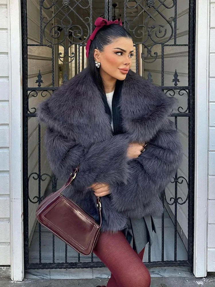 HH 2025 Winter Coats For Women Fashion New Faux Fur Long Sleeves Loose Coat Female Versatile High Street Women's Cardigan