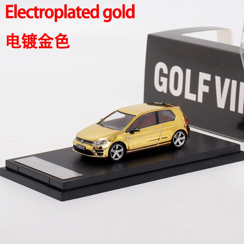 ZOOM 1:64 Scale VW Golf 7R 7 Generation Travel Car Alloy Car Model Classics Adult Souvenir Gift Static Display