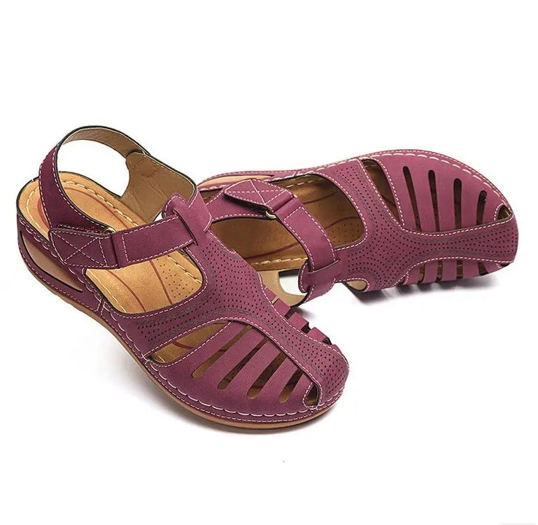Women's Adjustable Strap Summer Sandals - Breathable Open-Toe Casual Shoes with Cushioned Sole & Low-Profile Design