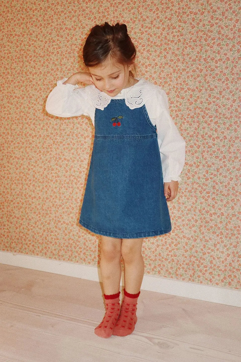 Spot 24 autumn/winter children's denim jacket pants set girls' denim overalls white shirt