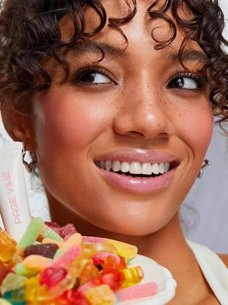 Lip Oil Set 4 Supports Long Lasting Nourishing and Moisturizing Mirror Doe Lips Anti-Dry Chapped Lipstick Set