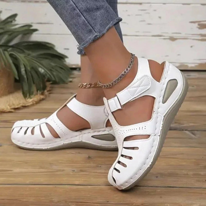 Women's Adjustable Strap Summer Sandals - Breathable Open-Toe Casual Shoes with Cushioned Sole & Low-Profile Design