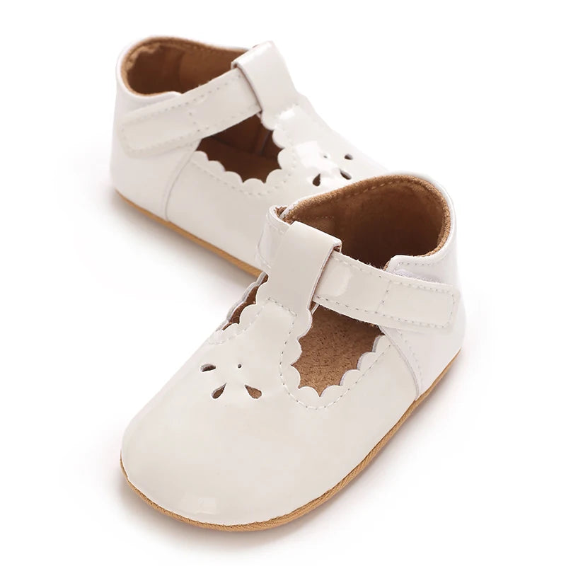 Baby Little Leather Shoes Spring And Autumn New Style Western Soft Soled Sneakers Female Baby Princess Shoes