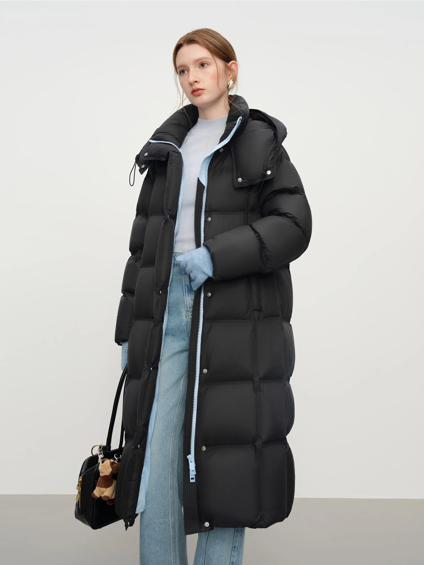 FSLE 2025 Winter New Women's Long Puffer Down Coat with Hood Two-Tone Color Block Thermal Insulated Jacket Heavy Warm Outerwear