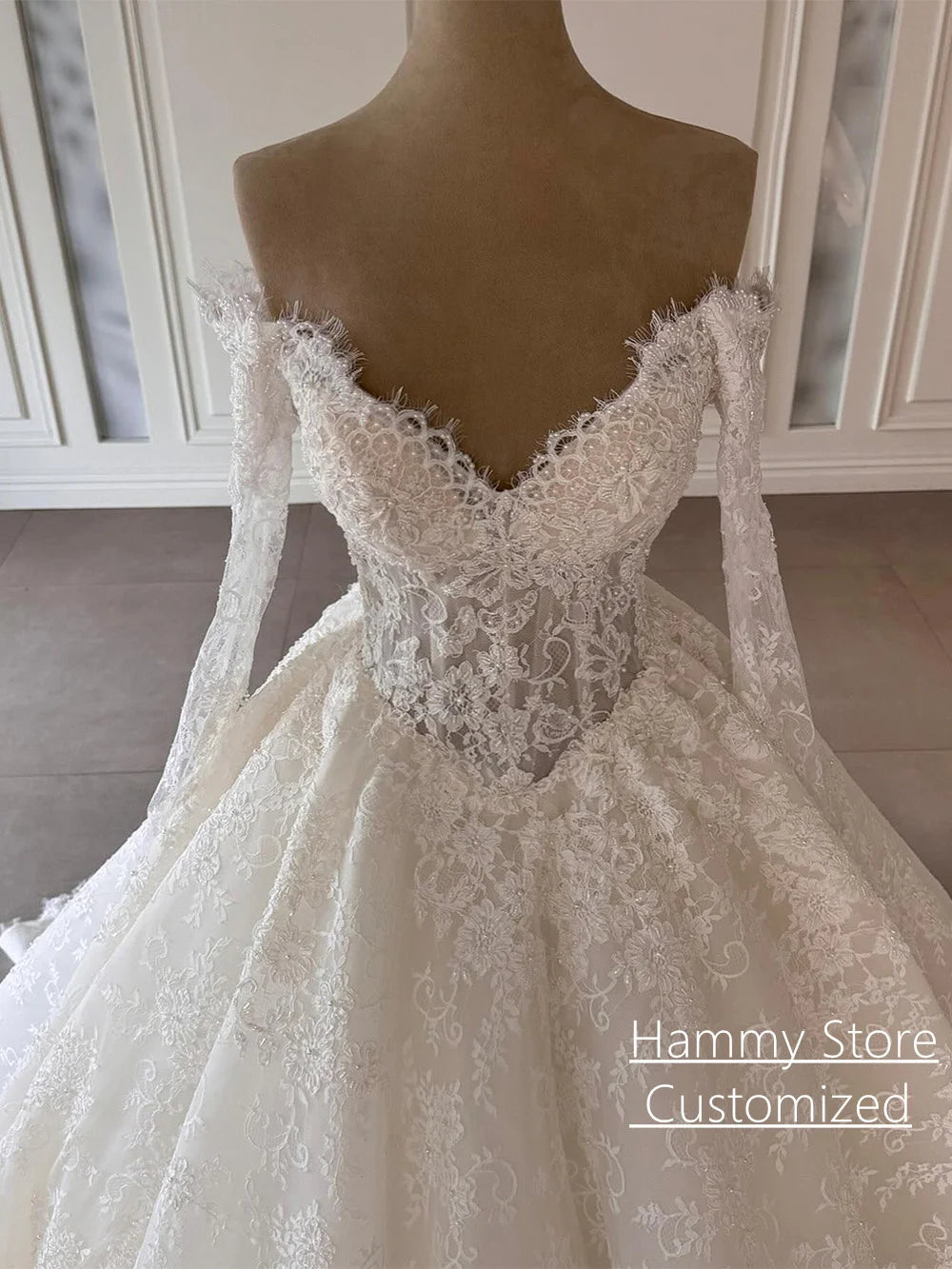 Ball Gown Lace Wedding Dresses for Woman Bride Customized Long Sleeves V Neck Pearls Corset Bridal Gown Vestidos De Novia