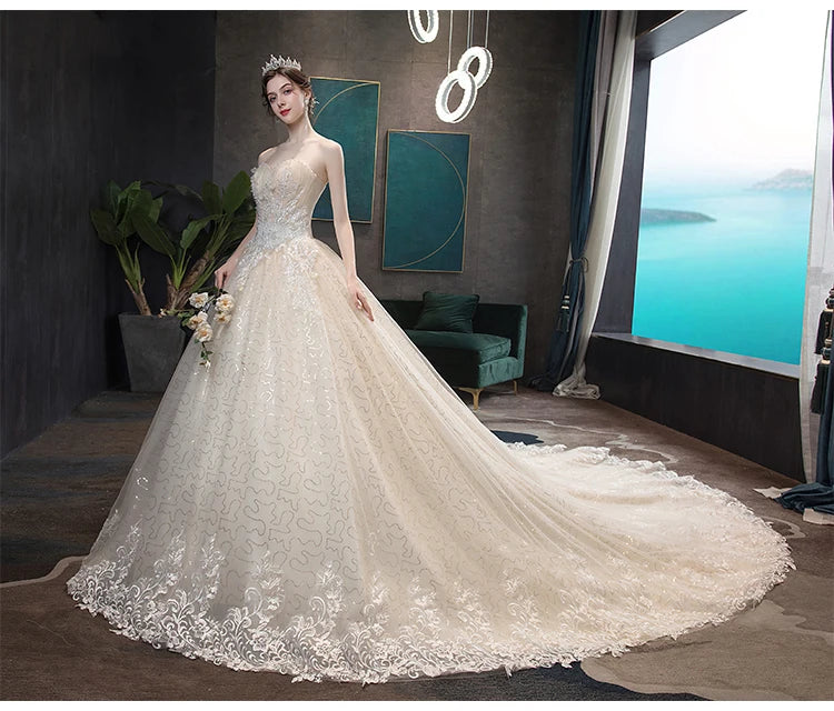 Strapless Wedding Gown With Train Shiny Wedding Party Ball Gown Luxury Lace Robe De Mariee Customized Plus Size