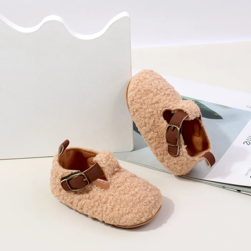 Winter Baby Girl and Boy Warm Non-slip Walking Shoes for Infants Cute Toddler Prewalkers High Quality Comfortable Shoes BMB4005
