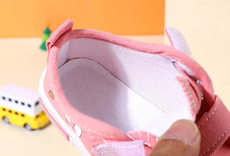 New Fashio Kid Shoe Boy Sneaker Shoe Spring Autumn Children Cartoon Canvas Sports Shoes Boys Girls Baby Board Shoes with Leisure