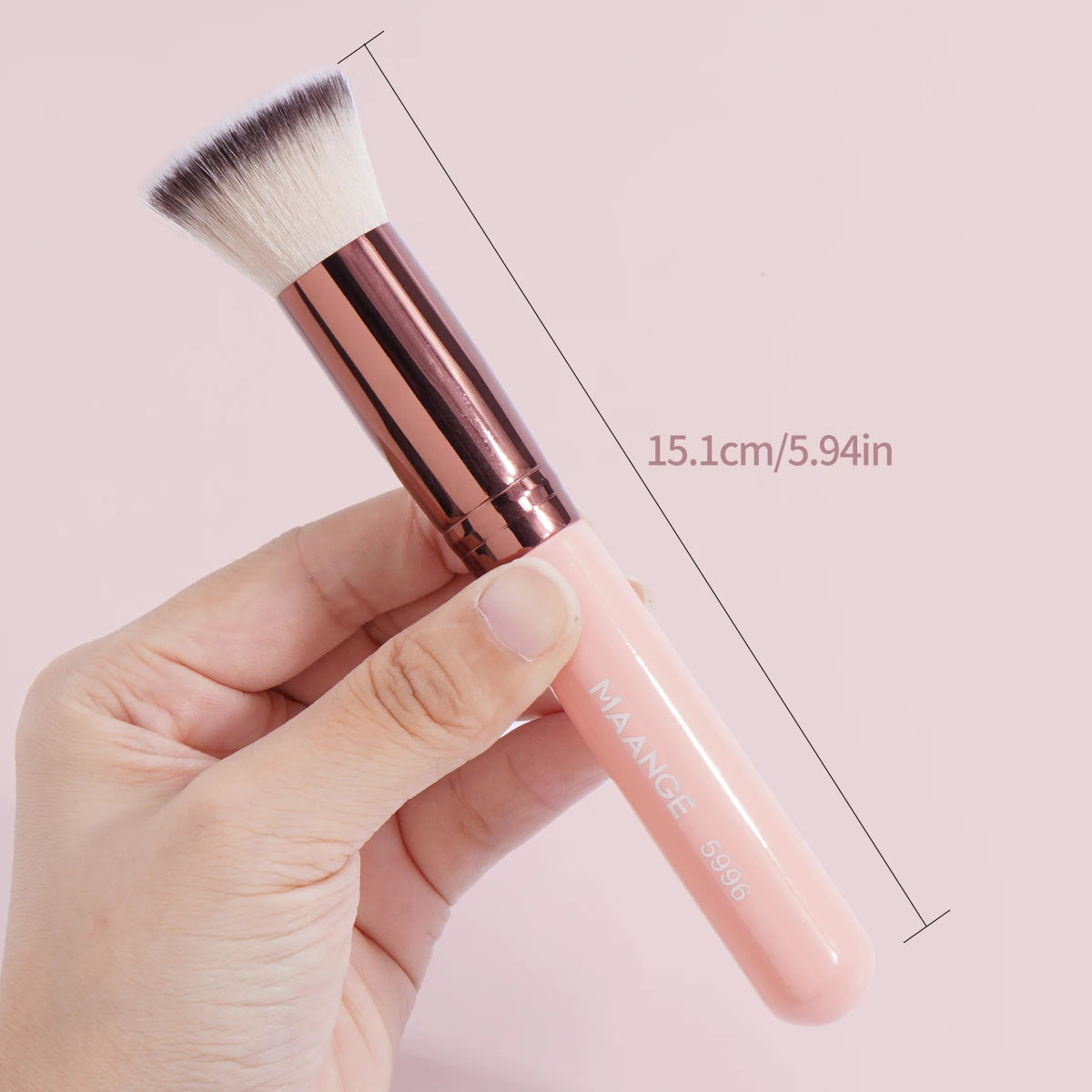 MAANGE 1PCS Makeup Brushes Flat Top Kabuki Foundation Makeup Brush for Liquid Cream Powder Contour Blending Cosmetic Beauty Tool