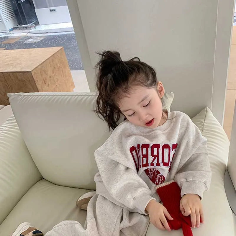 Girls' Clothing Set Autumn New Letter Embroidered Sports Sweatshirt+fashionable Sweatpants 2-piece Set for Children Clothes Suit