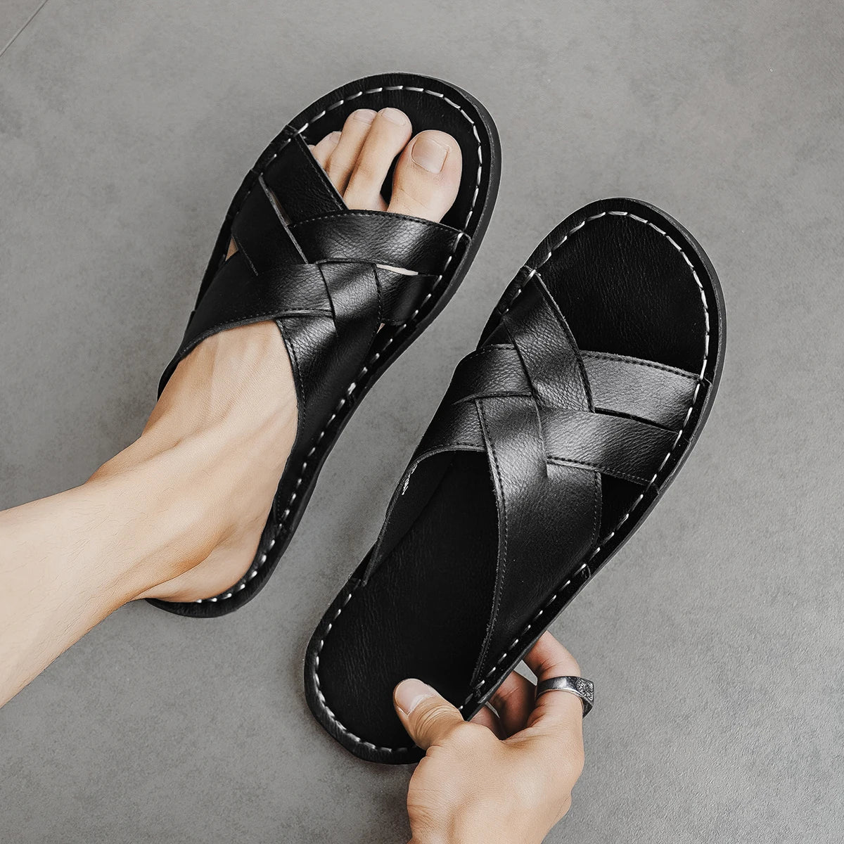 Summer Mens Flat Leather Slippers Slides Slip-on Sandals Thin Soles Retro Style Anti-skid Breathable Comfortable Big Size 48 49
