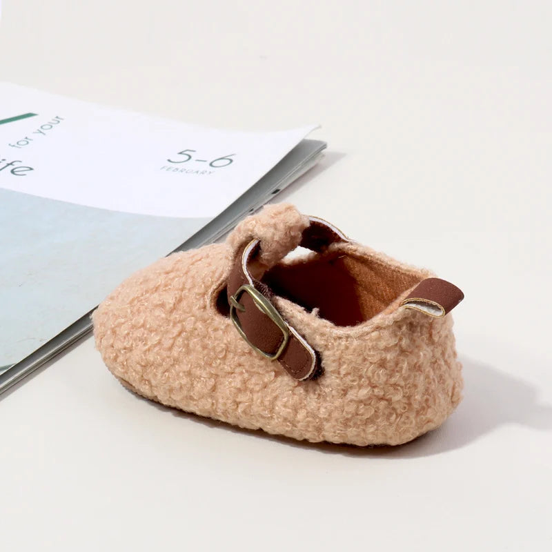 Winter Baby Girl and Boy Warm Non-slip Walking Shoes for Infants Cute Toddler Prewalkers High Quality Comfortable Shoes BMB4005