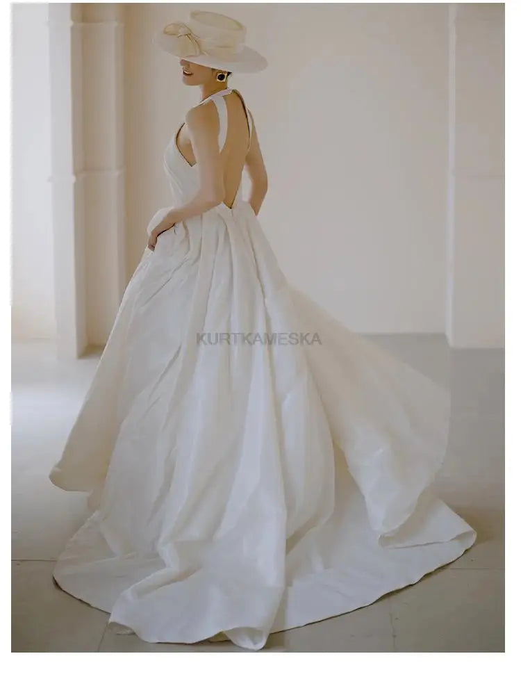 Luxury French White Satin Trailing Bride Wedding Dress Sexy Halter Backless Ball Gown Wedding Evening Prom Dresses for Women