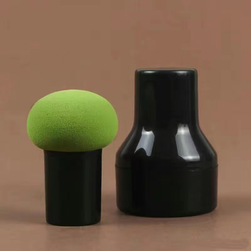 Mushroom Makeup Sponge Cosmetic Blender Puff Latex Free Face Sponge Beauty Puff Makeup Brush Sponge With Handle Case For Concealer BB Cream Foundation Makeup Tools